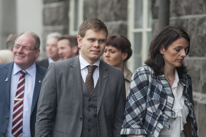 Vilhjálmur Árnason við þingsetningu. Ásmundur Friðriksson var í þriðja sæti framboðslista Sjálfstæðisflokksins í Suðurkjördæmi í kosningunum 2013.