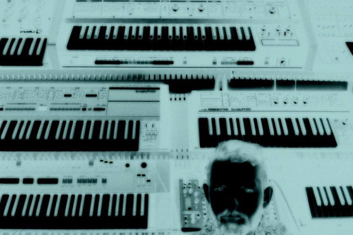 Sonic Deception (Radio Bongo)