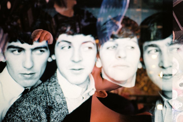 Bítlarnir eru löngu orðnir að goðsögnum og um hljómsveitina hafa verið gerð ýmis söfn og sýningar víða um heiminn.