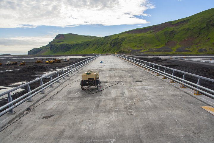 Fjárfesta þarf í vegakerfi landsins 110 til 130 milljörðum króna til að koma því upp í ágætiseinkunn.