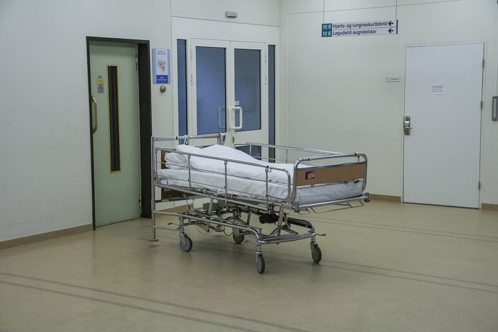 sjúkrahús spítali landspítali rúm