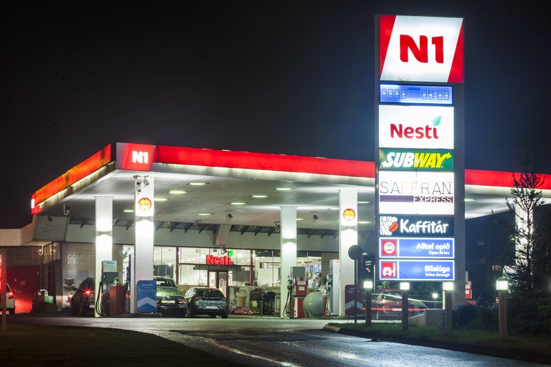 Enn er beðið eftir úrskurði Samkeppniseftirlitsins vegna kaupa N1 á Festum