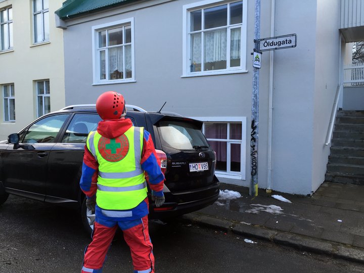 björgunarsveit bjorgun björgun hjálparsveit 