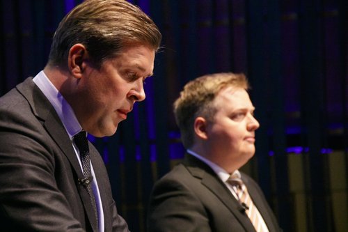 Stöðugleikaframlögin munu renna til félags sem heyrir undir ráðuneyti Bjarna Benediktssonar.