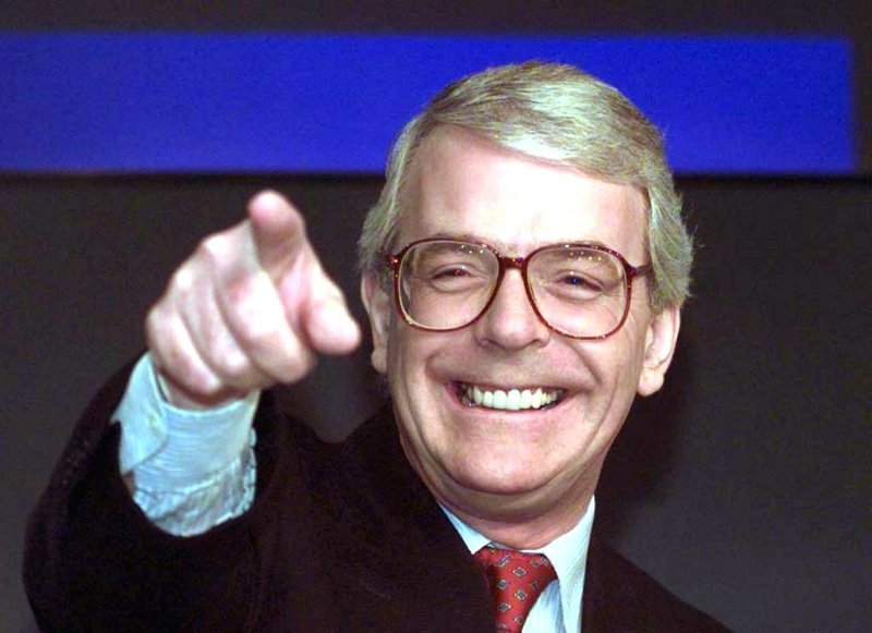 John Major hefur alveg ábyggilega ekki poppað kvöldið sem þættirnir voru birtir á Netflix.