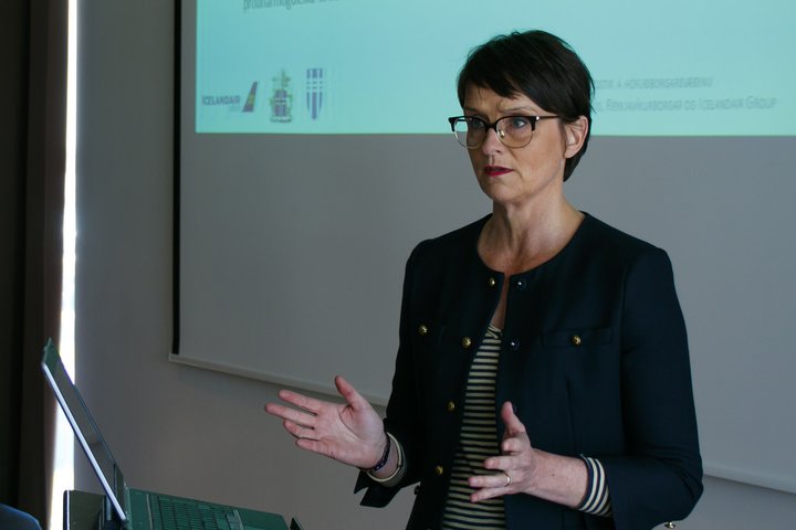 Ragna Árnadóttir,  formaður stýrihópsins.