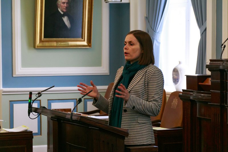 Katrín Jakobsdóttir, formaður Vinstri grænna, nýtur mikilla vinsælda í könnunum. Flokkur hennar mælist nú með 12,8 prósent fylgi. Mynd: Birgir.