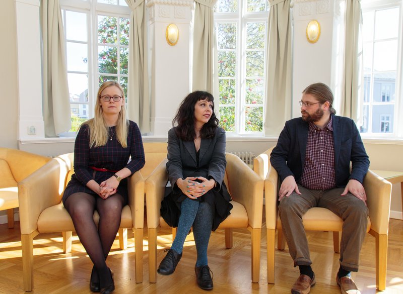 Þingflokkur Pírata telur nú þrjá þingmenn, en 25 nýir þingmenn myndu bætast við ef útkoma í kosningum yrði sú sama og kannanir benda til um þessar mundir. Mynd: Birgir.