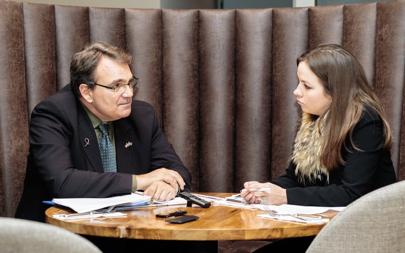 Ziff segist hafa hitt marga íslenska embættismenn og hvalveiðar komi alltaf upp. „En ég held að okkar staða sé alveg þekkt og við vonum að við sjáum framþróun í þessum málum, sem muni gera enn fleira fólki kleift að koma hingað til að fara í hvalaskoðun.“