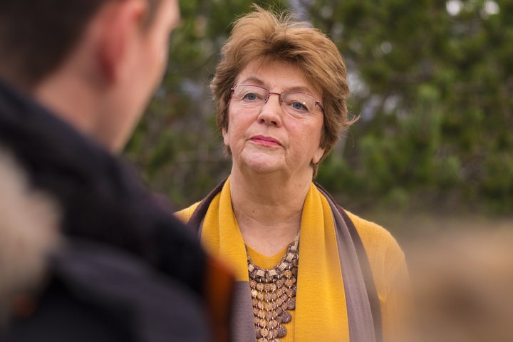 Sigrún Magnúsdóttir spurði fréttamann RÚV í morgun hvort hann hefði gleymt leynigestinum. 