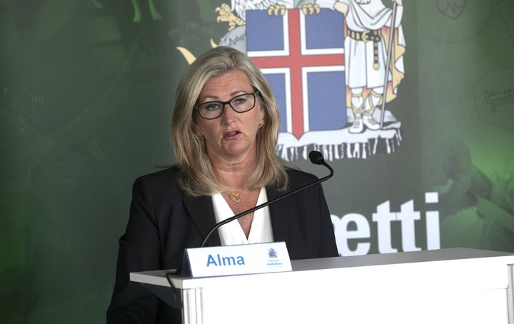 Alma Möller, landlæknir.