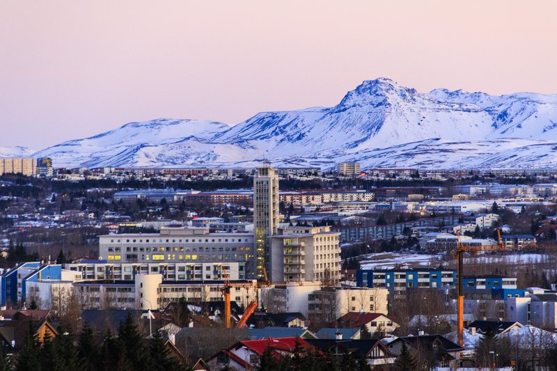 Ævintýralegar hækkanir hafa einkennt þróun á fasteignamarkaði að undanförnu.