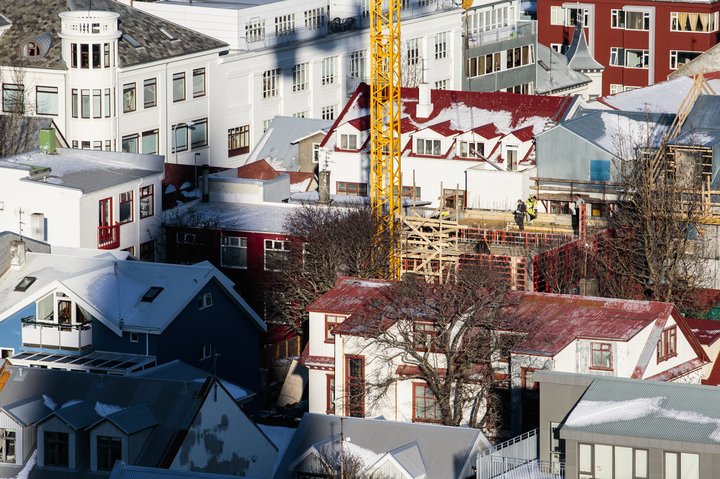 Fasteignir hafa hækkað hratt í verði undanfarið hér á landi líkt og annars staðar.