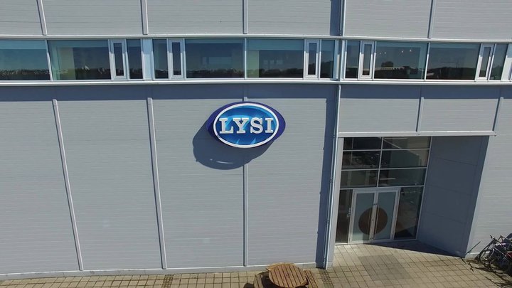 Verkefni Lýsis hf. sem átti að styrkja ber heitið Lýsi og fríar fitusýrur gegn kórónaveirum og kvefi.