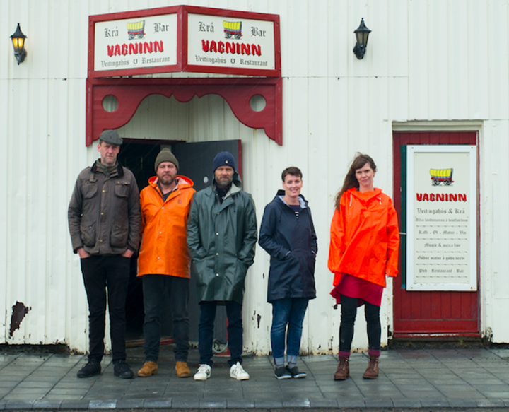 49869938502d5d07a4b408f70d5057f2.png vagninn flateyri