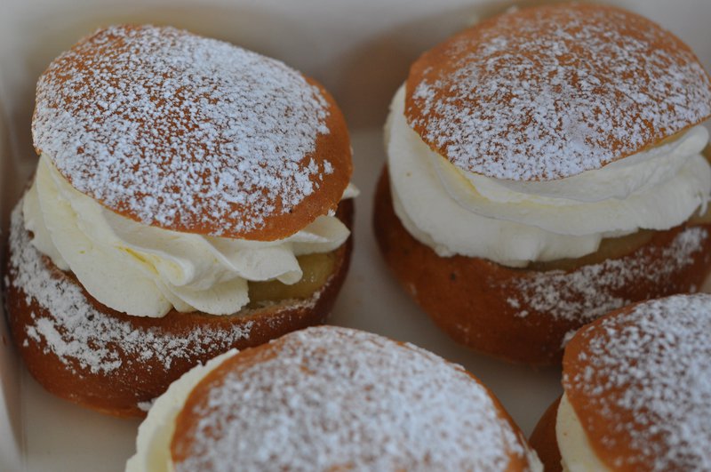 Sænsku semlurnar eru eftirsóttar í Danmörku og taka sífellt stærri sneið af bolludagssölunni þar í landi. Mynd: Flickr-Charlotta Wasteson