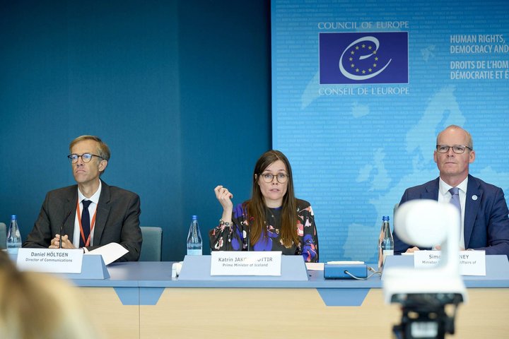 Katrín Jakobsdóttir forsætisráðherra á vettvangi Evrópuráðsins fyrr á þessu ári. Ísland tók við formennsku í ráðinu í nóvember af Írum.