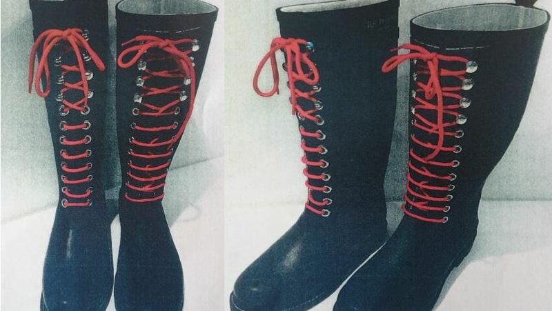 Stígvélin vinstra megin eru Ilse Jacobsen en þau til hægri kínversk.