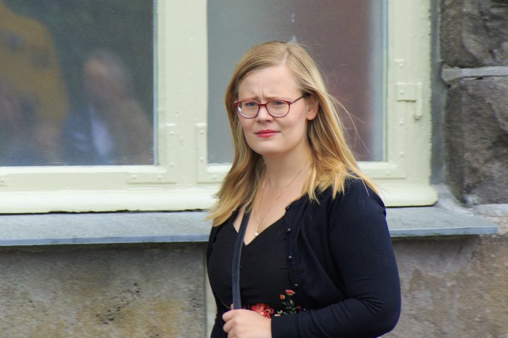 Ásta Guðrún Helgadóttir er þingmaður Pírata og verður í efsta sæti framboðslista flokksins í Reykjavíkurkjördæmi suður.