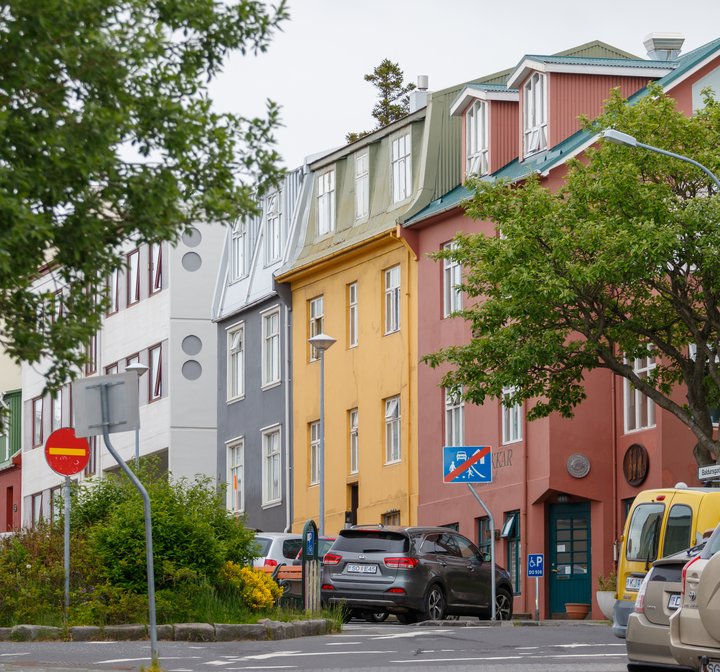 7DM_3131_raw_170615.jpg húsnæði fólk hús fasteign hús reykjavík 