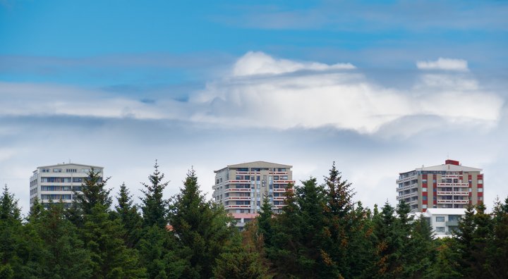 7DM_3297_raw_170627.jpg húsnæði fólk hús fasteign hús reykjavík 