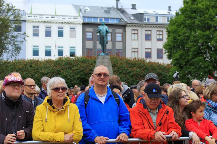 Hver ferðamaður virðist eyða minna á Íslandi. 