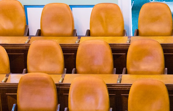 Þau fimm sem duttu inn á þing sem jöfnunarmenn síðdegis á sunnudag verða að óbreyttu þingmenn.