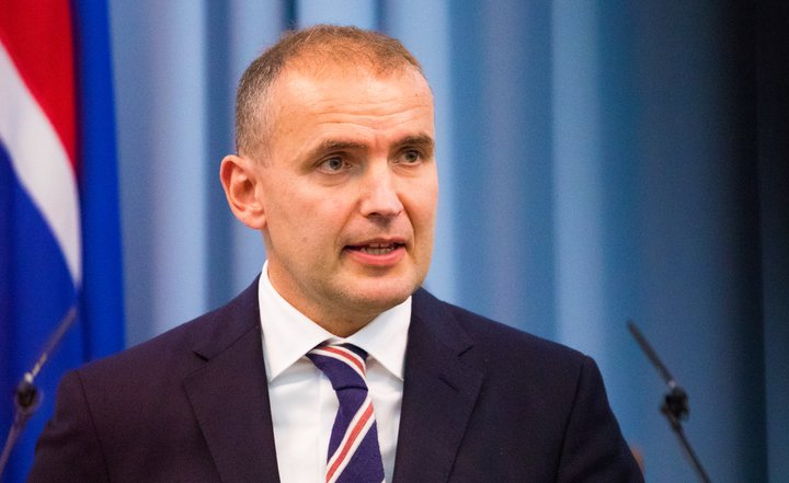 Formenn stjórnmálmálaflokka ganga á fund forseta í dag.