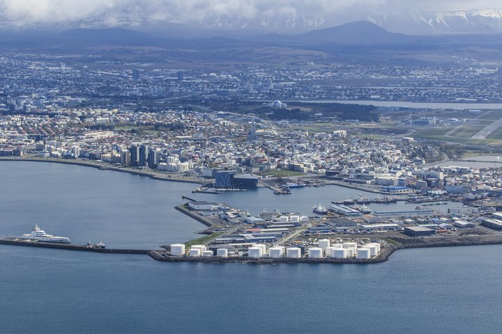 Olíubirgðastöðin í Örfirisey.