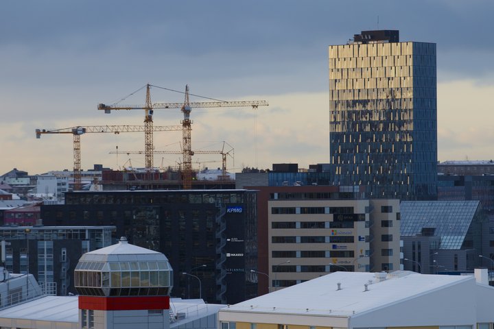 Fasteignaverð hefur hækkað með fordæmalausum hætti að undanförnu.