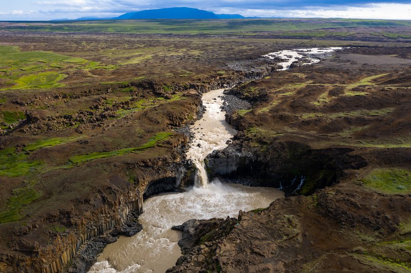 Aldeyjarfoss í Skjálfandafljóti er efst í Bárðardal. Mynd: Ólafur Már Björnsson