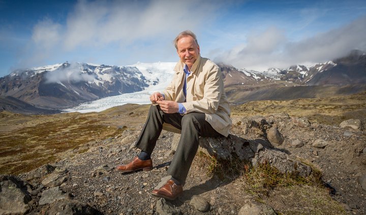 Ari Trausti Guðmundsson jarðfræðingur leiðir lista Vinstri grænna í Suðurkjördæmi.