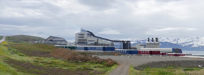 Arion banki og PCC SE, meirihlutaeigandi kísilversins á Bakka, hafa undirritað viljayfirlýsingu varðandi möguleg kaup á kísilverksmiðjunni í Helguvík. Mynd: Sunna Ósk Logadóttir