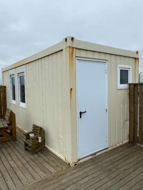 Barnakot á Litla-Hrauni.