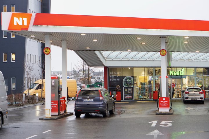 Bensínlítrinn er dýrastur á stöðvum N1.