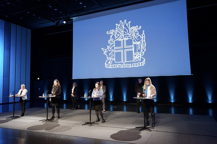 Frá blaðamannafundi ríkisstjórnarinnar í dag.