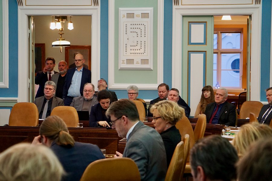 Alþingi - Janúar 2018