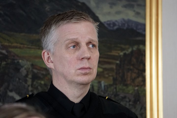 Víðir Reynisson yfirlögregluþjónn hefur ekki áhyggjur af því að almenningur sé orðin ónæmur eða hættur að hlusta þegar almannavarnastig er sett á.