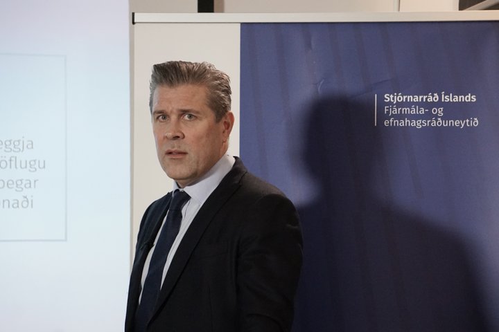 Bjarni Benediktsson, fjármála- og efnahagsráðherra og formaður Sjálfstæðisflokksins, við kynningu á fjárlagafrumvarpi ársins 2022 í morgun