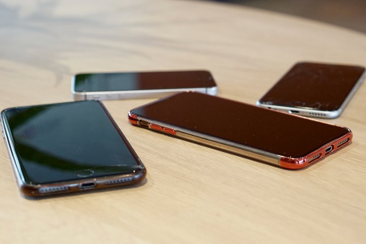 Að upplifa þvingun varðandi það að senda myndir eða aðrar persónulegar upplýsingar yfir netið er helst bundið við yngstu aldurshópana, samkvæmt nýrri könnun fjölmiðlanefndar.