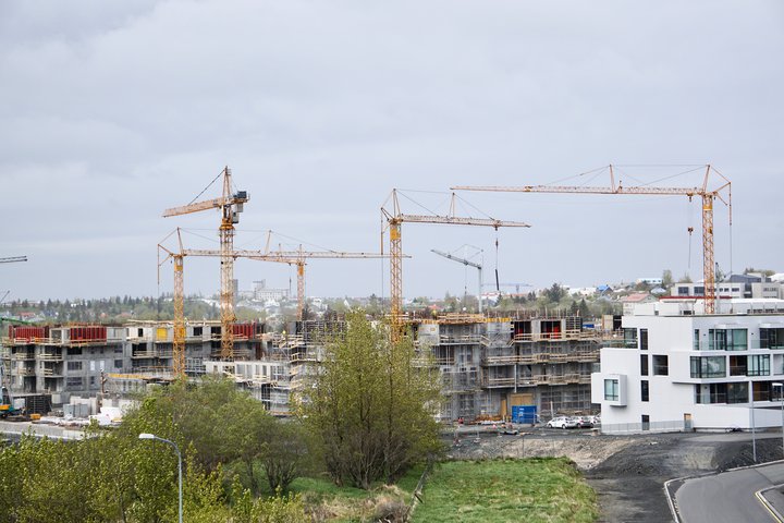 Heimavellir eiga meðal annars húsnæði sem hefur verið í byggingu á Hlíðarendasvæðinu.