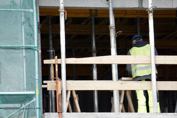 Á meðal þeirra geira sem þurfa á mörgum starfsmönnum að halda er byggingageirinn.