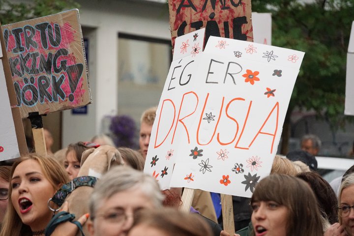„Ef að við höldum áfram að meðhöndla kynferðisbrot sem einangruð tilvik fáum við aldrei heildarmyndina sem þarf til að skilja og afnema nauðgunarmenningu.“