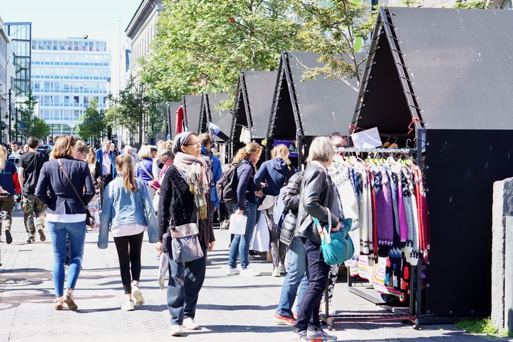 Austurstræti - ys og læti