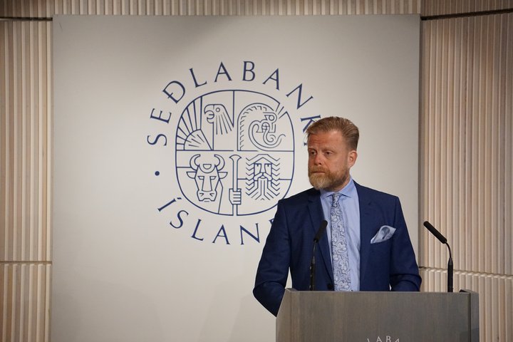 Ásgeir Jónsson seðlabankastjóri er formaður peningastefnunefndar.