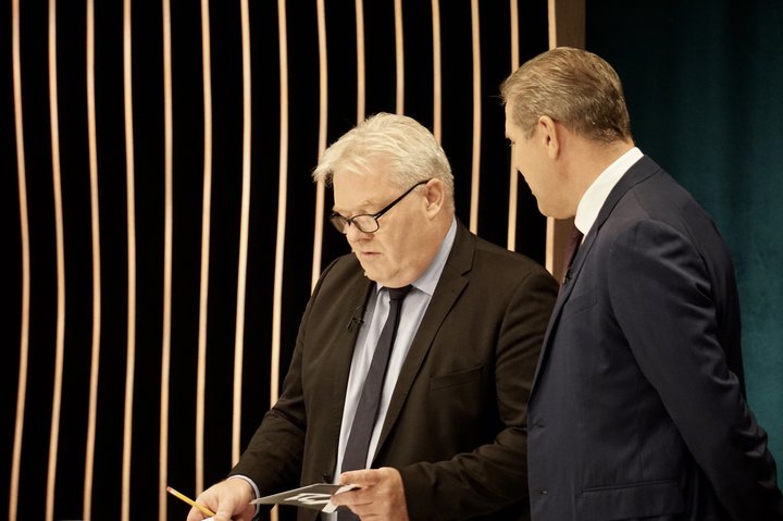 Flokkur Sigurðar Inga Jóhannssonar andar ofan í hálsmál flokks Bjarna Benediktssonar samkvæmt síðustu könnunum.