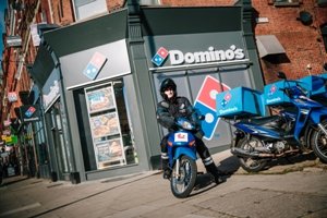 Einn þeirra 900 Domino´s staða sem eru í Bretlandi.