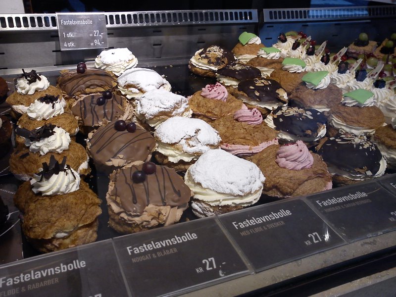 Úrvalið af rjómabollum í dönskum bakaríum er fjölbreytt. Mynd: Wikimedia Commons - RhinoMind