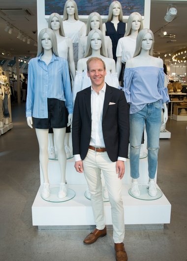 Filip Ekvall, svæðisstjóri H&M í Noregi og á Íslandi.