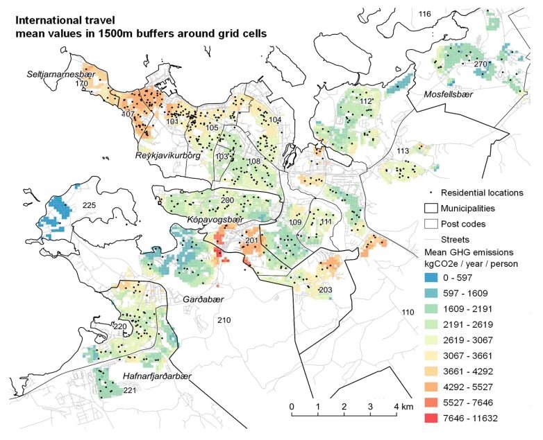 Því nær miðbænum sem komið er, því hærra er flugtengda kolefnissporið. Heimild: Áróra Árnadóttir, Flights Dominate Travel Emissions of Young Urbanites